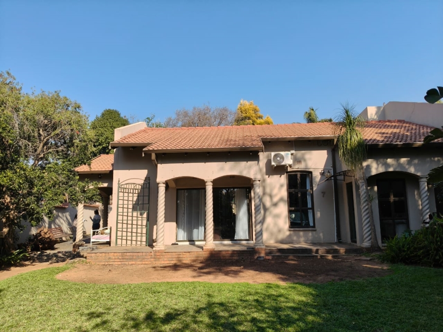 3 Bedroom Property for Sale in Safari Gardens North West